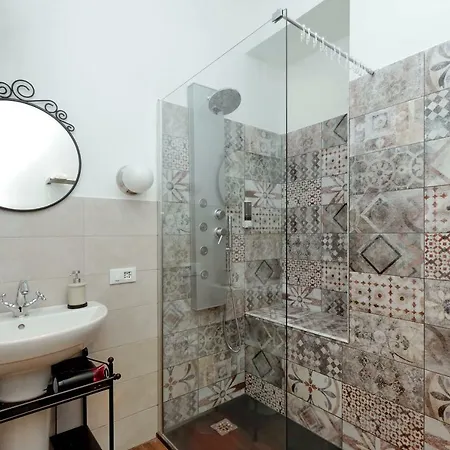 Domus Ponte Milvio 4* Рим