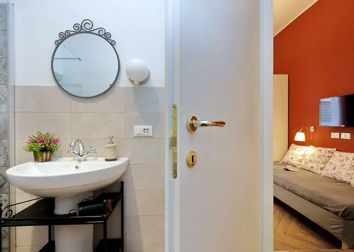 Domus Ponte Milvio Guest house 4*