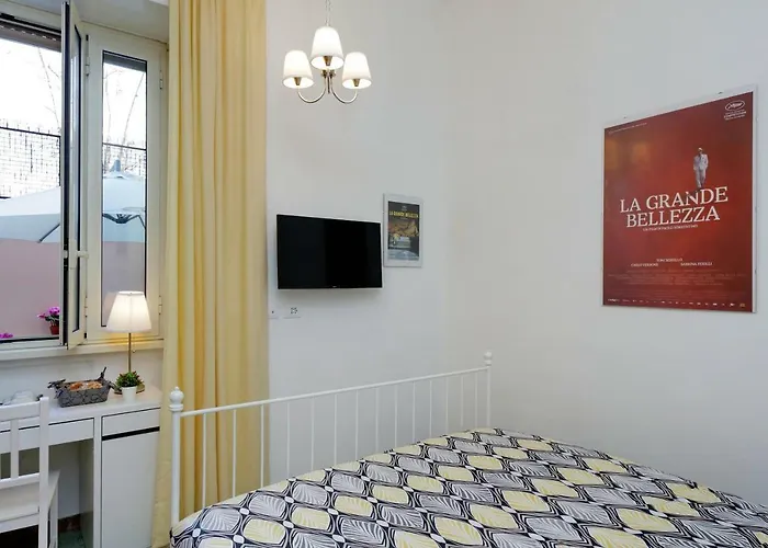 Domus Ponte Milvio Guest house 4*