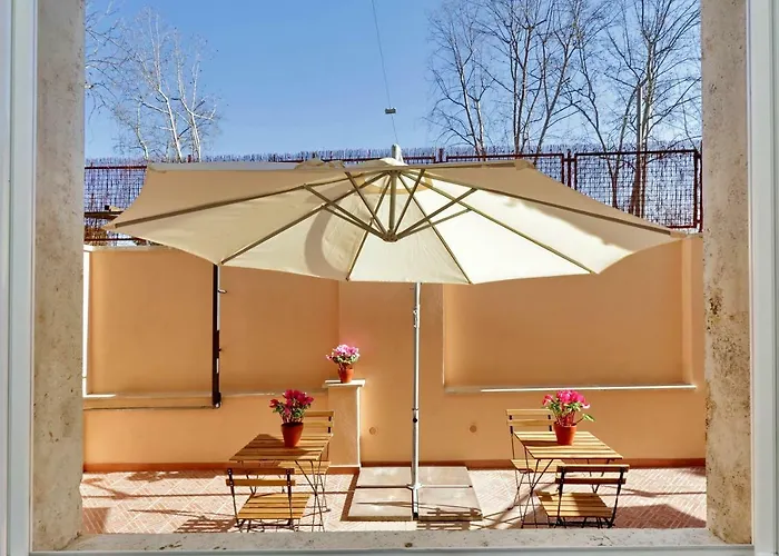 Domus Ponte Milvio 4*