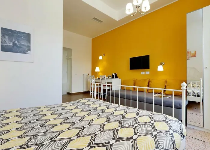 Domus Ponte Milvio Guest house 4*