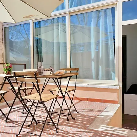 بيت ضيافة Domus Ponte Milvio 4*