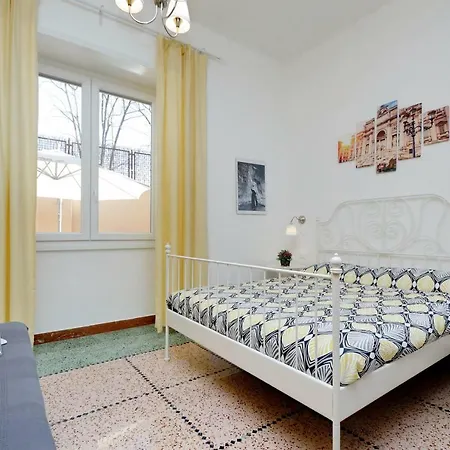 بيت ضيافة Domus Ponte Milvio 4*