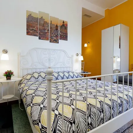 Domus Ponte Milvio بيت ضيافة 4*