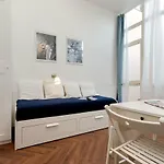 Gasthuis Domus Ponte Milvio 4*