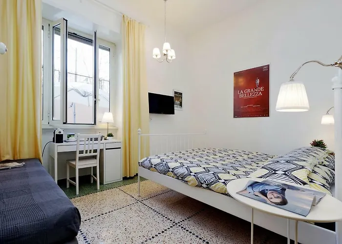 Konukevi Domus Ponte Milvio 4*